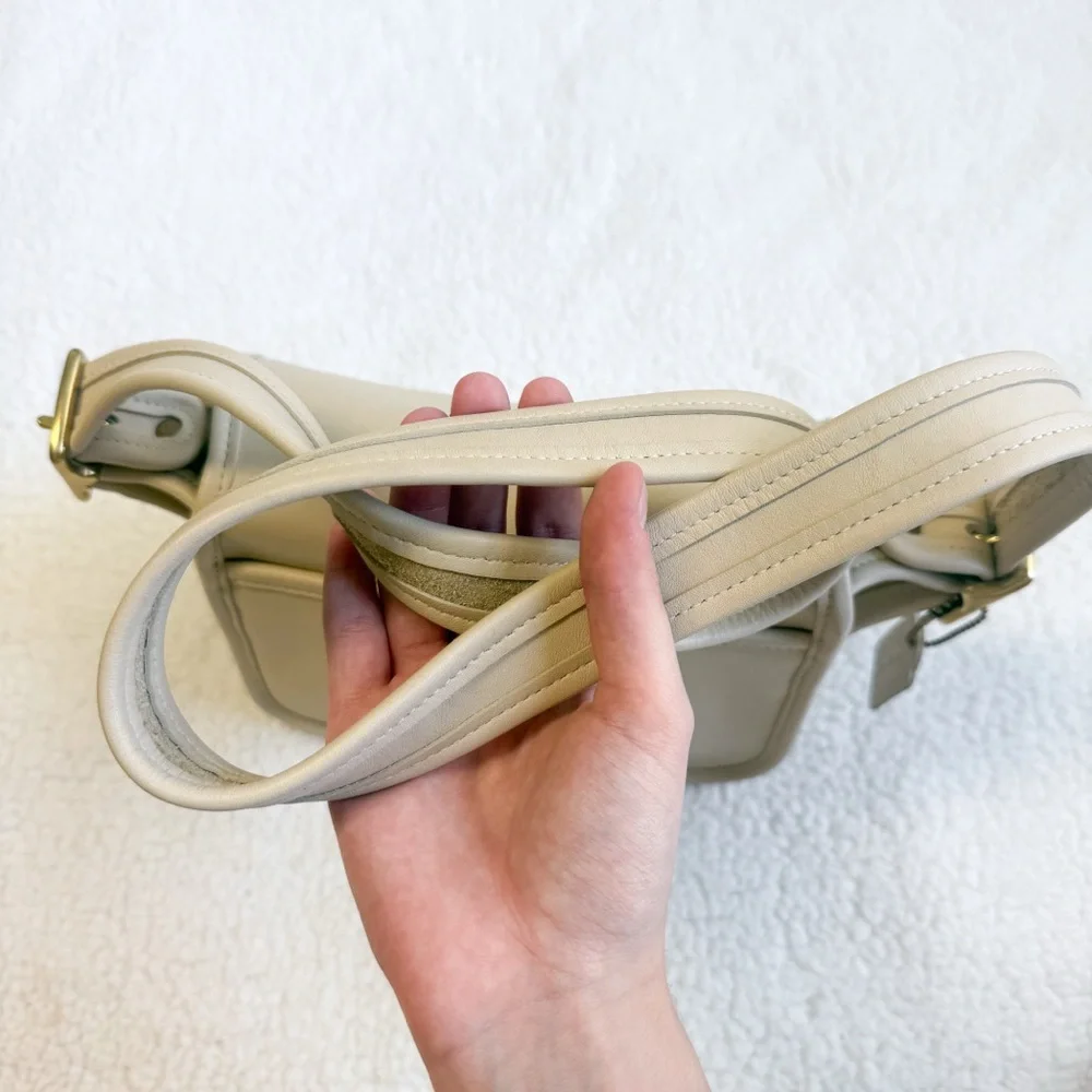 Vintage Coach 1997 Legacy Flap Bone Leather Crossbody Amazing Condition 9965 - Picture 13 of 16